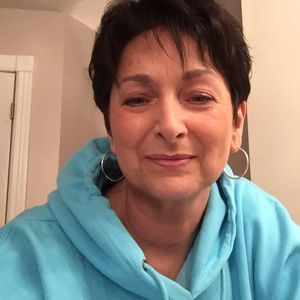 Meet your Posher, Connie